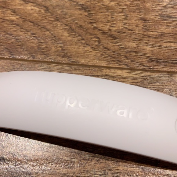 Tupperware cut n serve knife - Picture 2 of 5